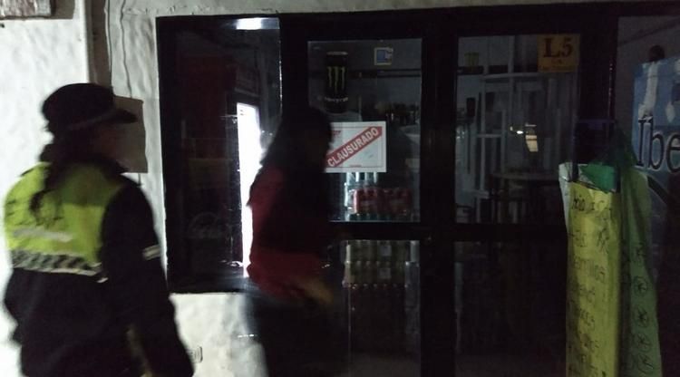 8EF43ED3-6AC0-4D2A-ABBB-D196054AAEF3