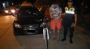 BCC27E48-DAB6-4FFE-8824-9673F741F50D