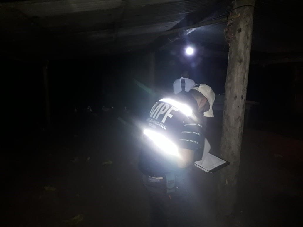 HECHO DE SANGRE EN LA FLORIDA (2)