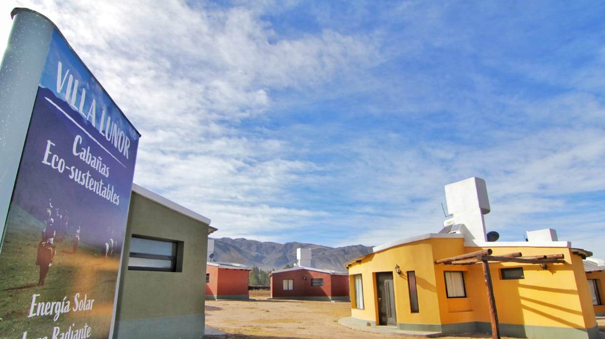 VILLA LUNOR