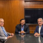 “Peronistas con peluca”