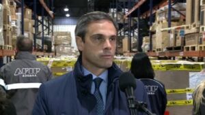 guillermo-michel-aduana